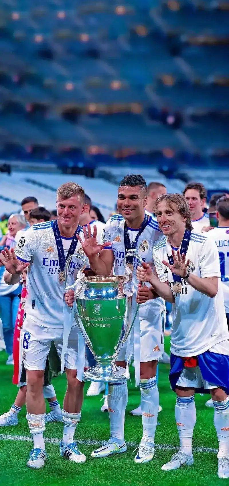 莫德里奇来了！